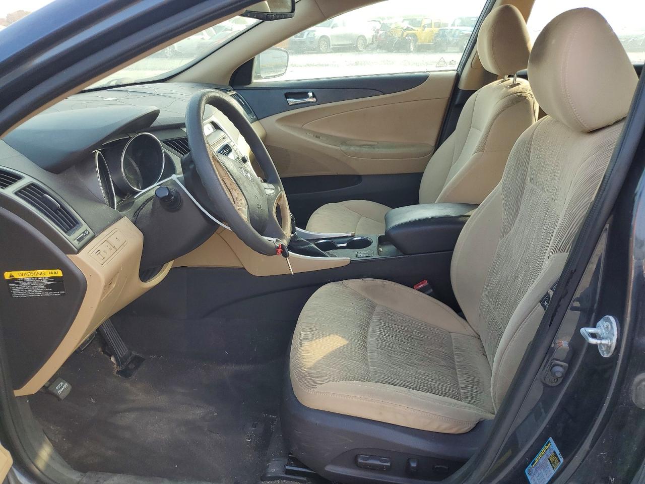 2013 HYUNDAI SONATA GLS photo 7