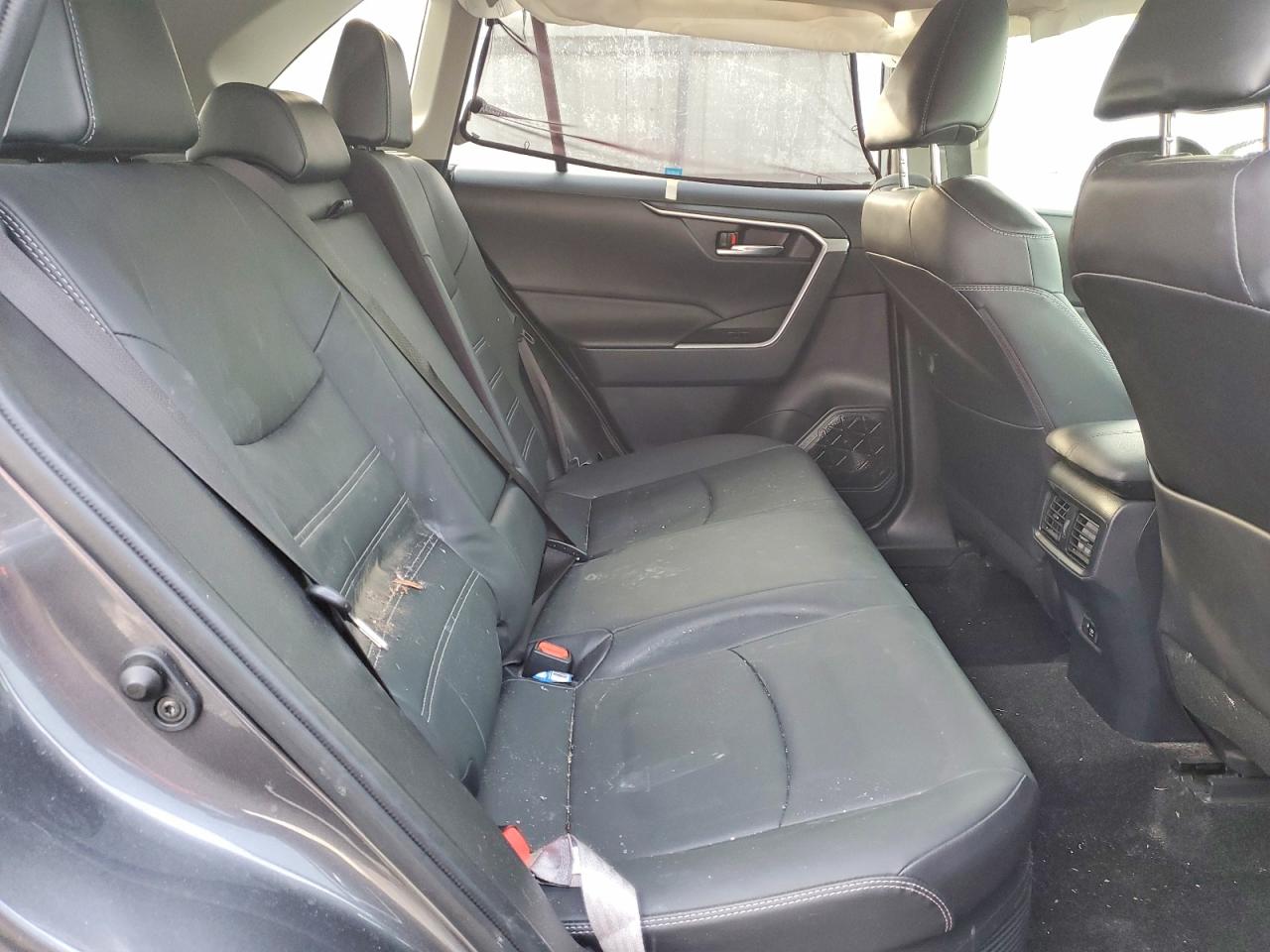 2021 TOYOTA RAV4 XLE PREMIUM photo 11
