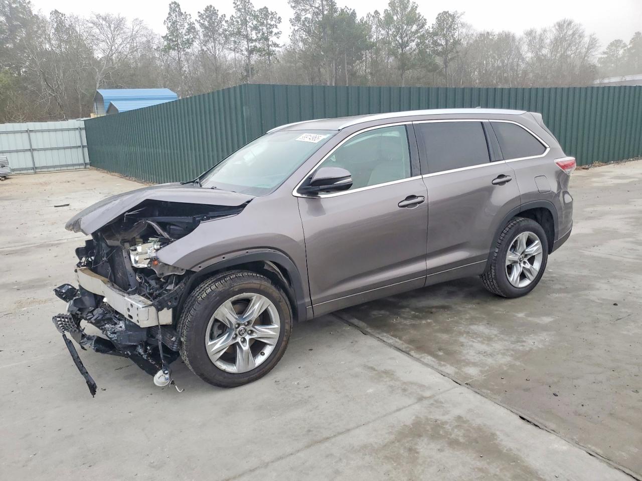 2016 TOYOTA HIGHLANDER
