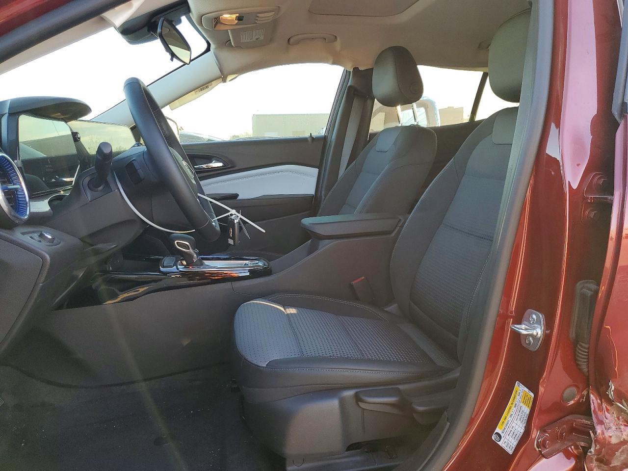 2025 CHEVROLET TRAX 1LT photo 7