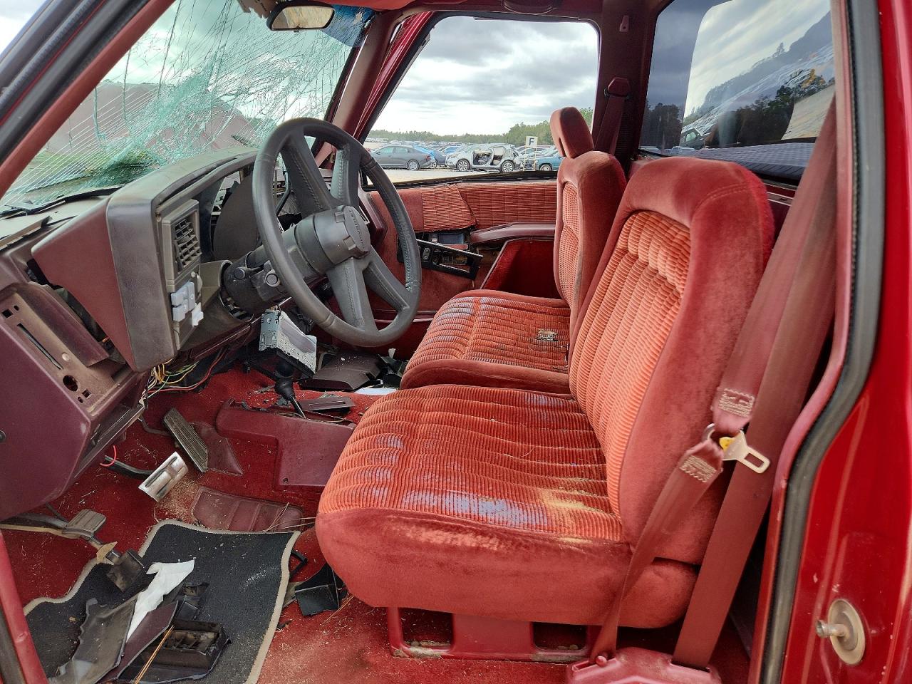 1992 CHEVROLET GMT-400 K1500 photo 10
