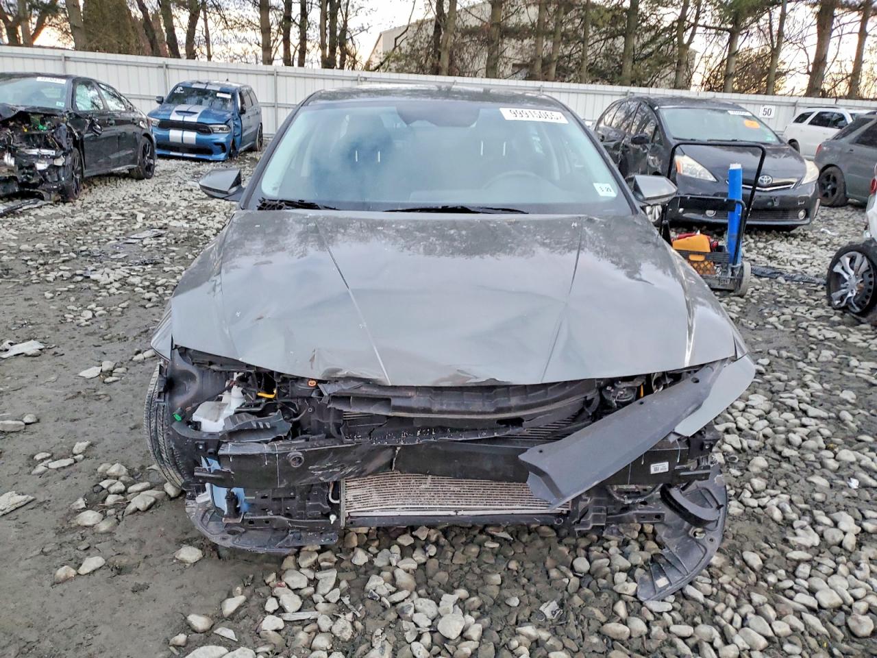 2024 HYUNDAI ELANTRA SEL photo 5