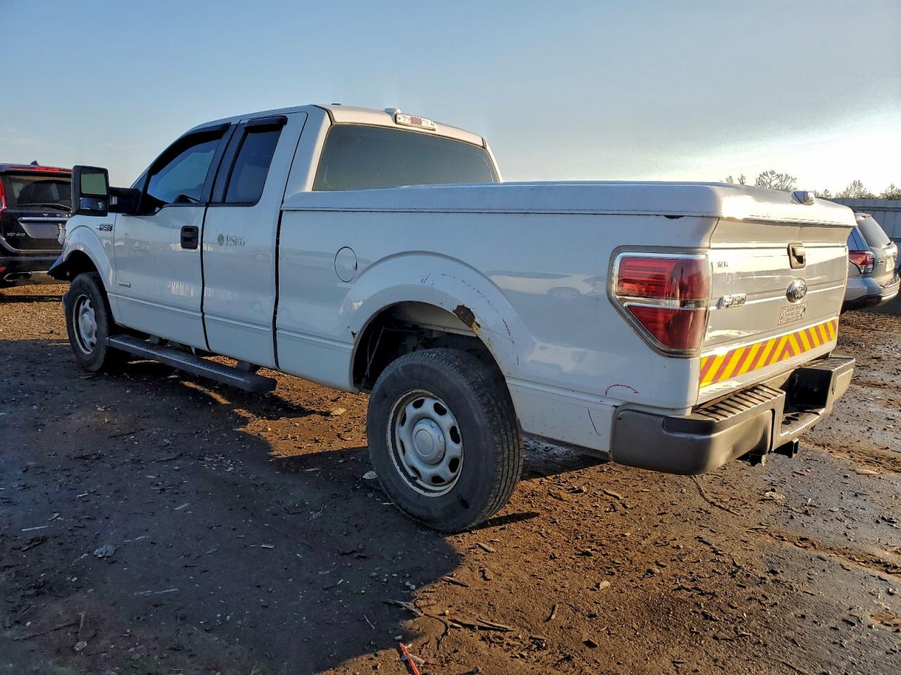 2013 FORD F150 SUPER CAB photo 2