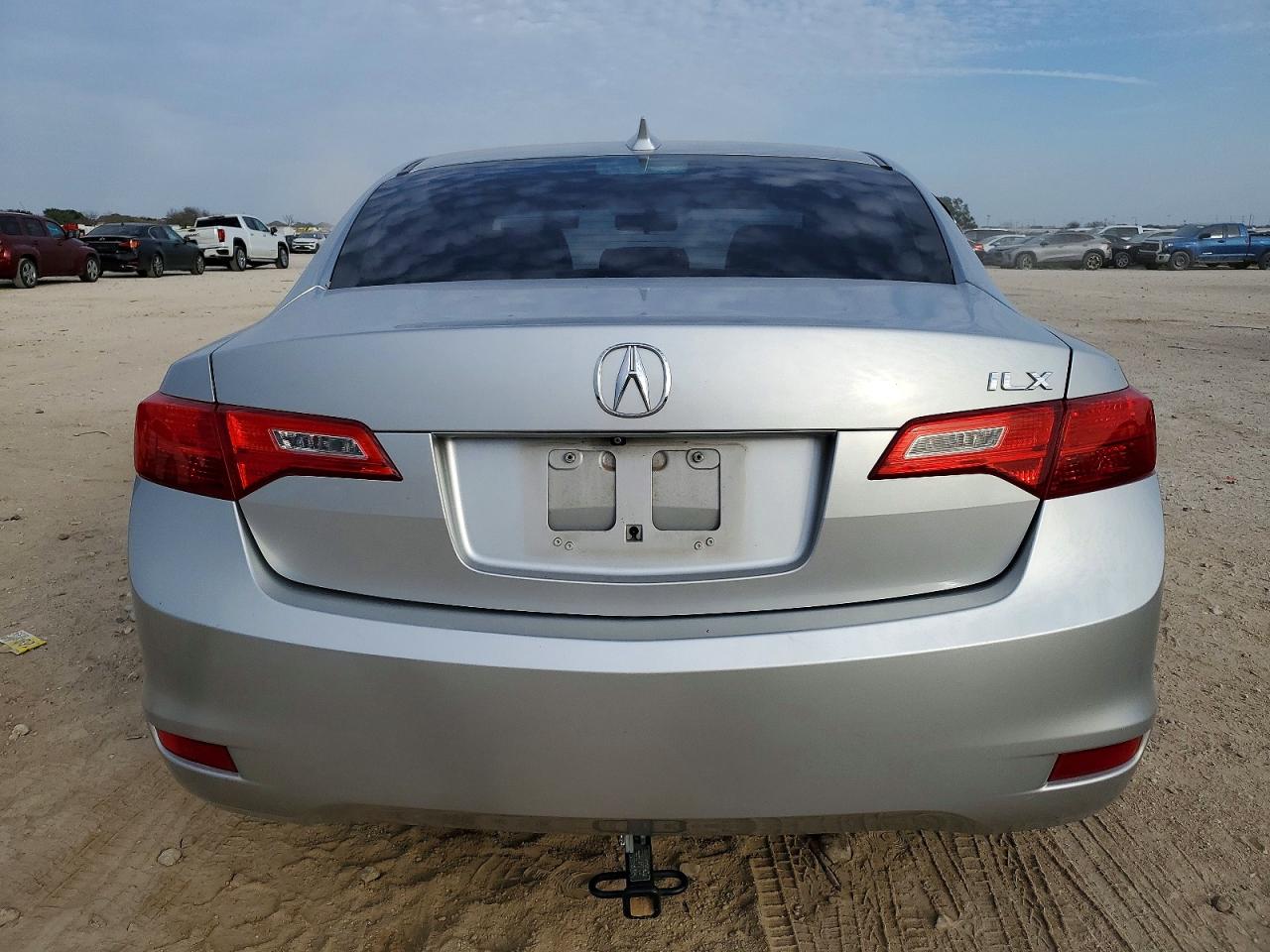 2014 ACURA ILX 20 photo 6