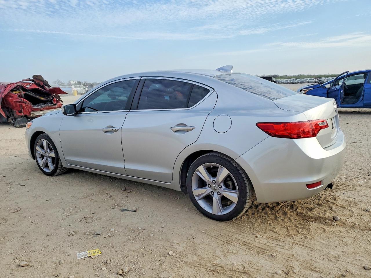 2014 ACURA ILX 20 photo 2
