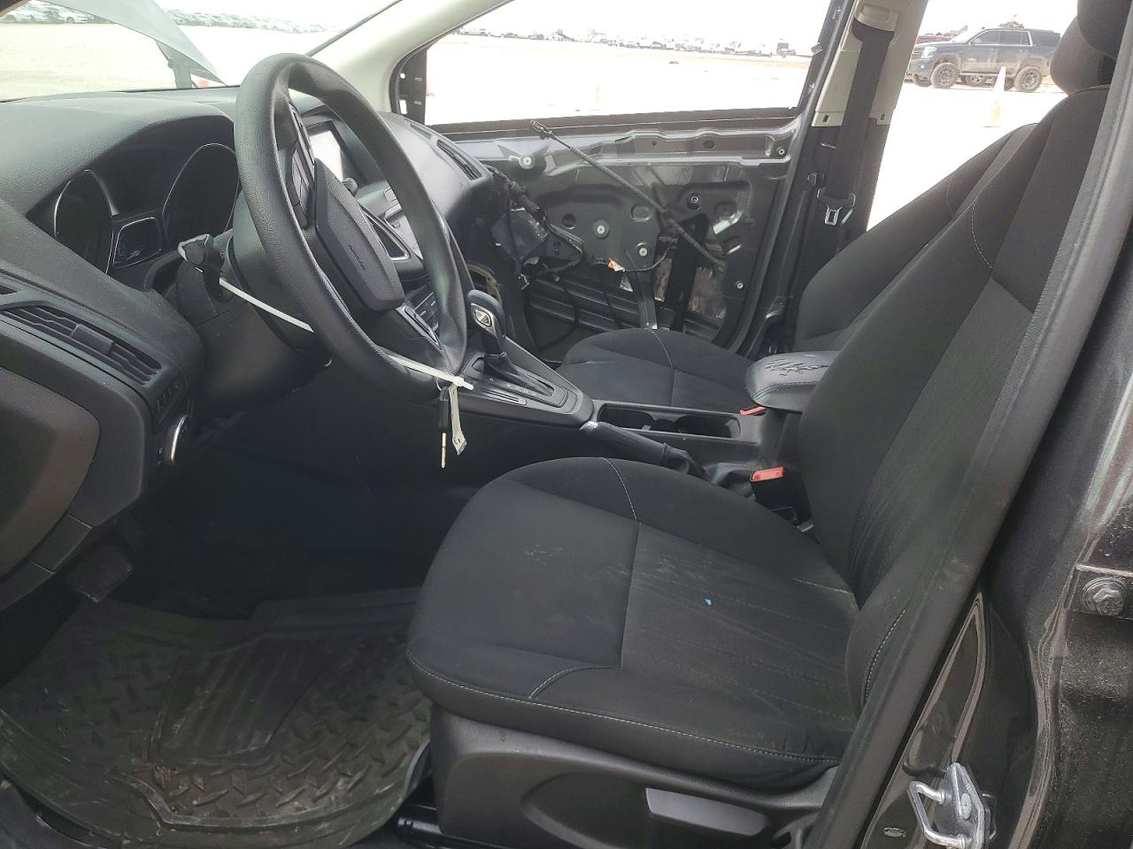 2018 FORD FOCUS SEL photo 7