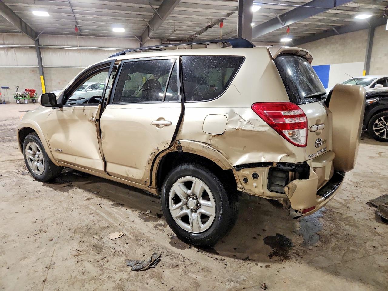 2009 TOYOTA RAV4 LIMITED photo 2