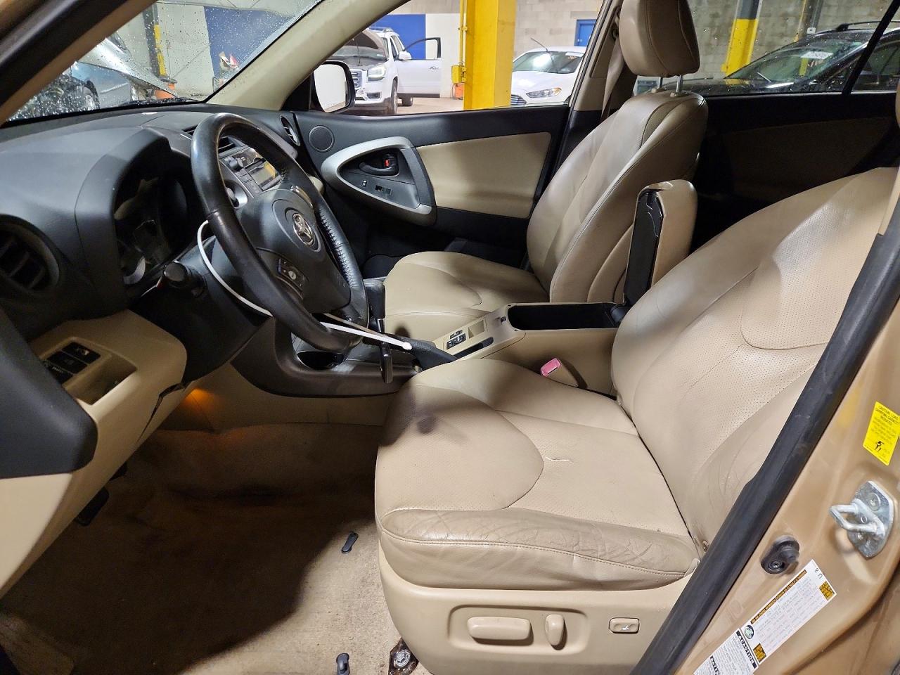 2009 TOYOTA RAV4 LIMITED photo 7