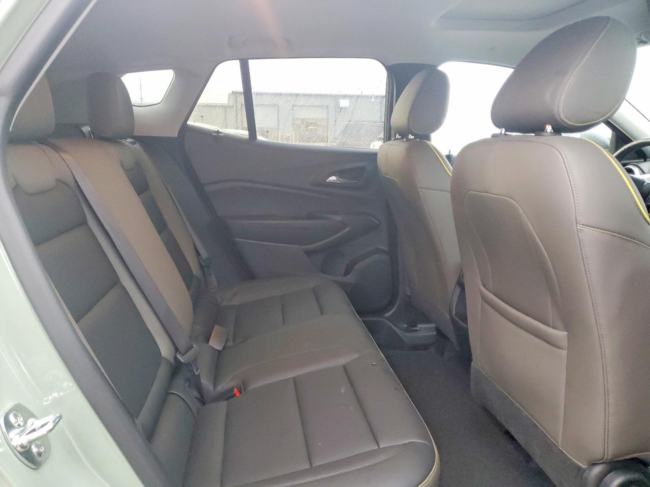 2025 CHEVROLET TRAX ACTIV photo 11