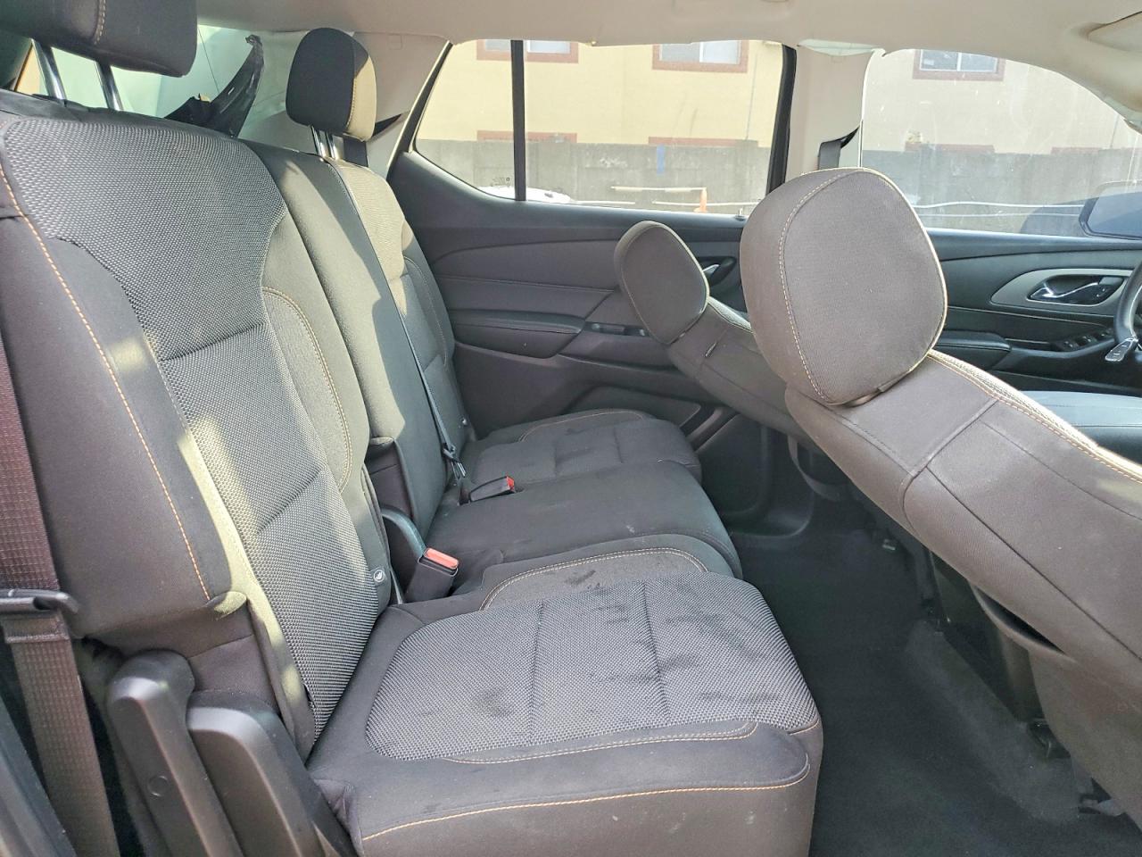 2020 CHEVROLET TRAVERSE LS photo 11