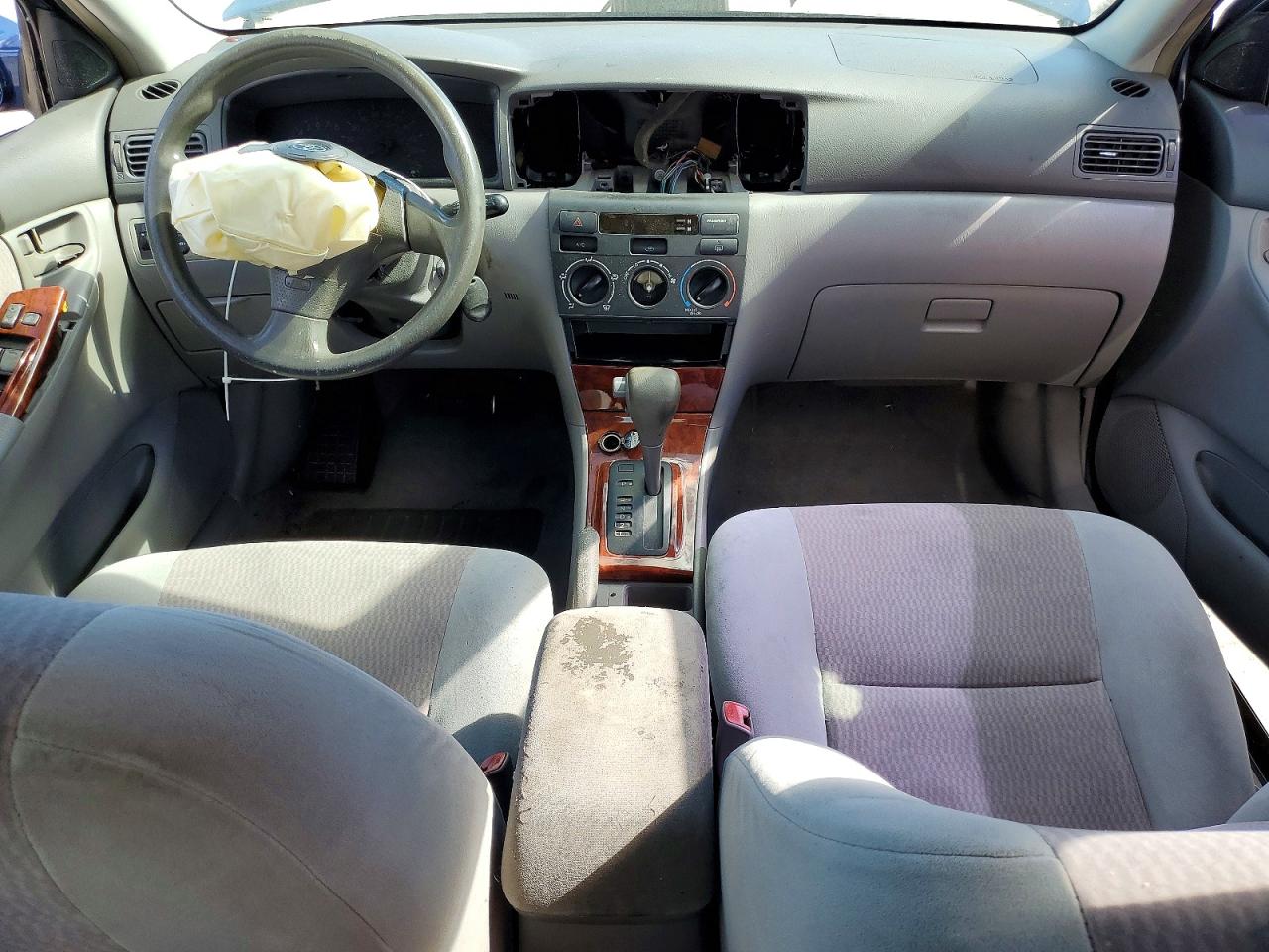2008 TOYOTA COROLLA CE photo 8