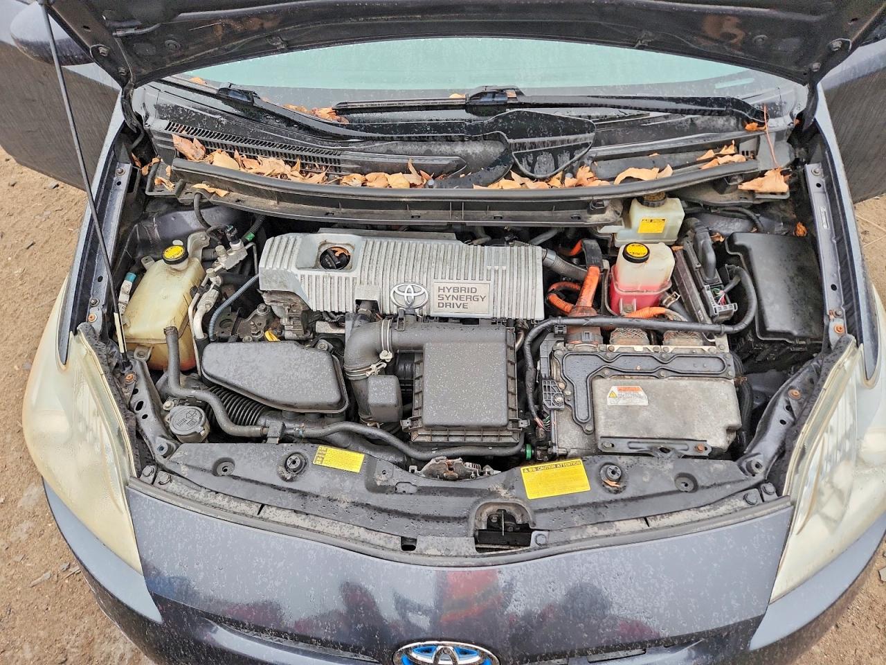 2010 TOYOTA PRIUS photo 11