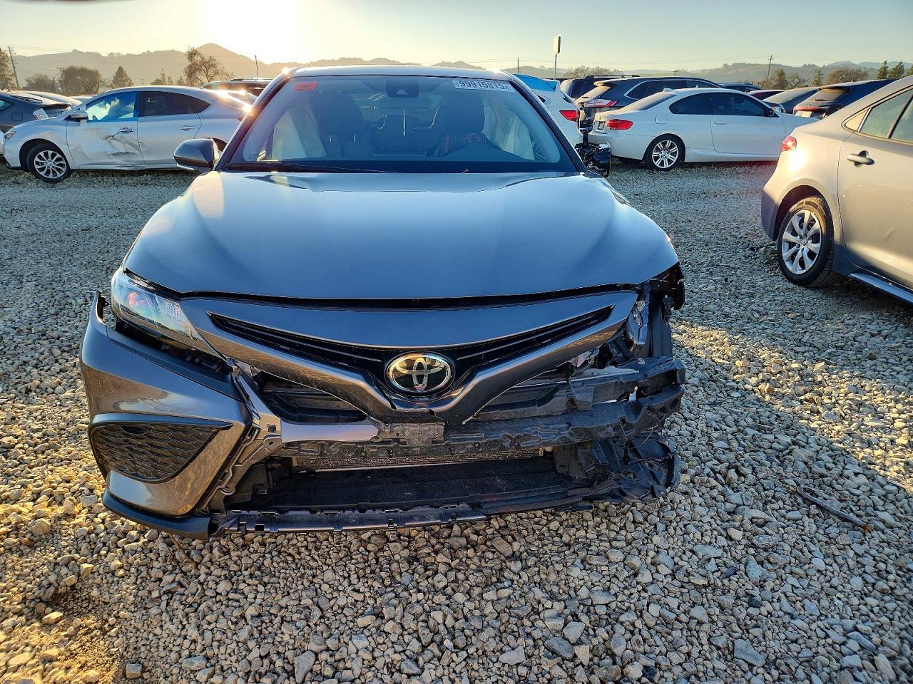 2022 TOYOTA CAMRY SE photo 5