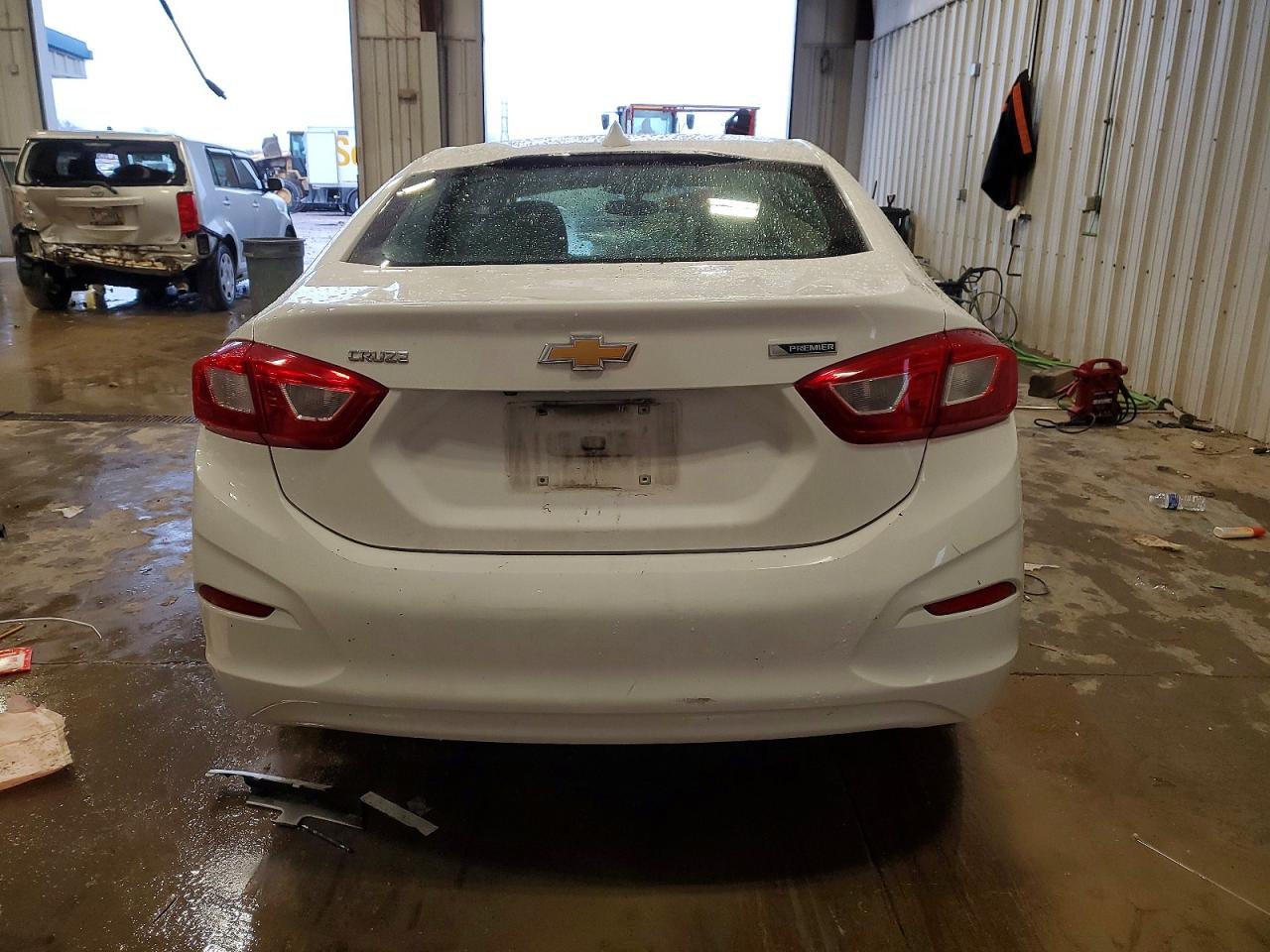 2017 CHEVROLET CRUZE PREMIER photo 6