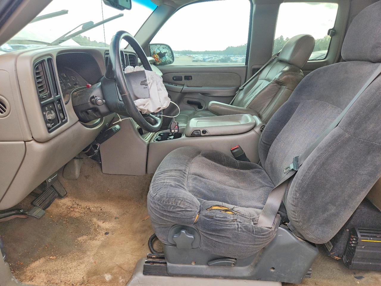 2002 CHEVROLET SILVERADO C1500 photo 7