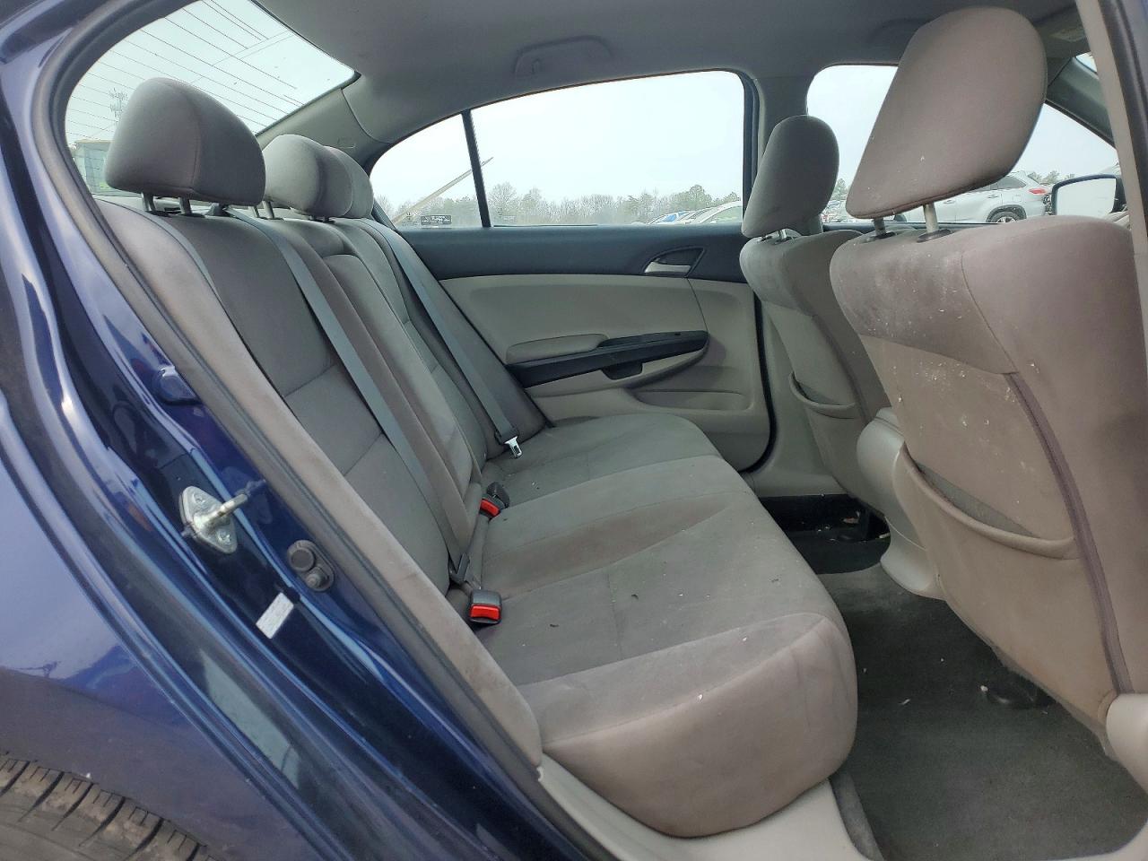 2012 HONDA ACCORD LX photo 19