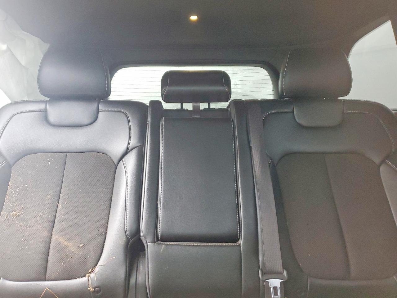 2023 JEEP GRAND CHEROKEE LAREDO photo 10