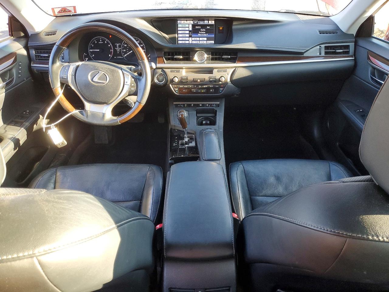 2013 LEXUS ES 350 photo 8