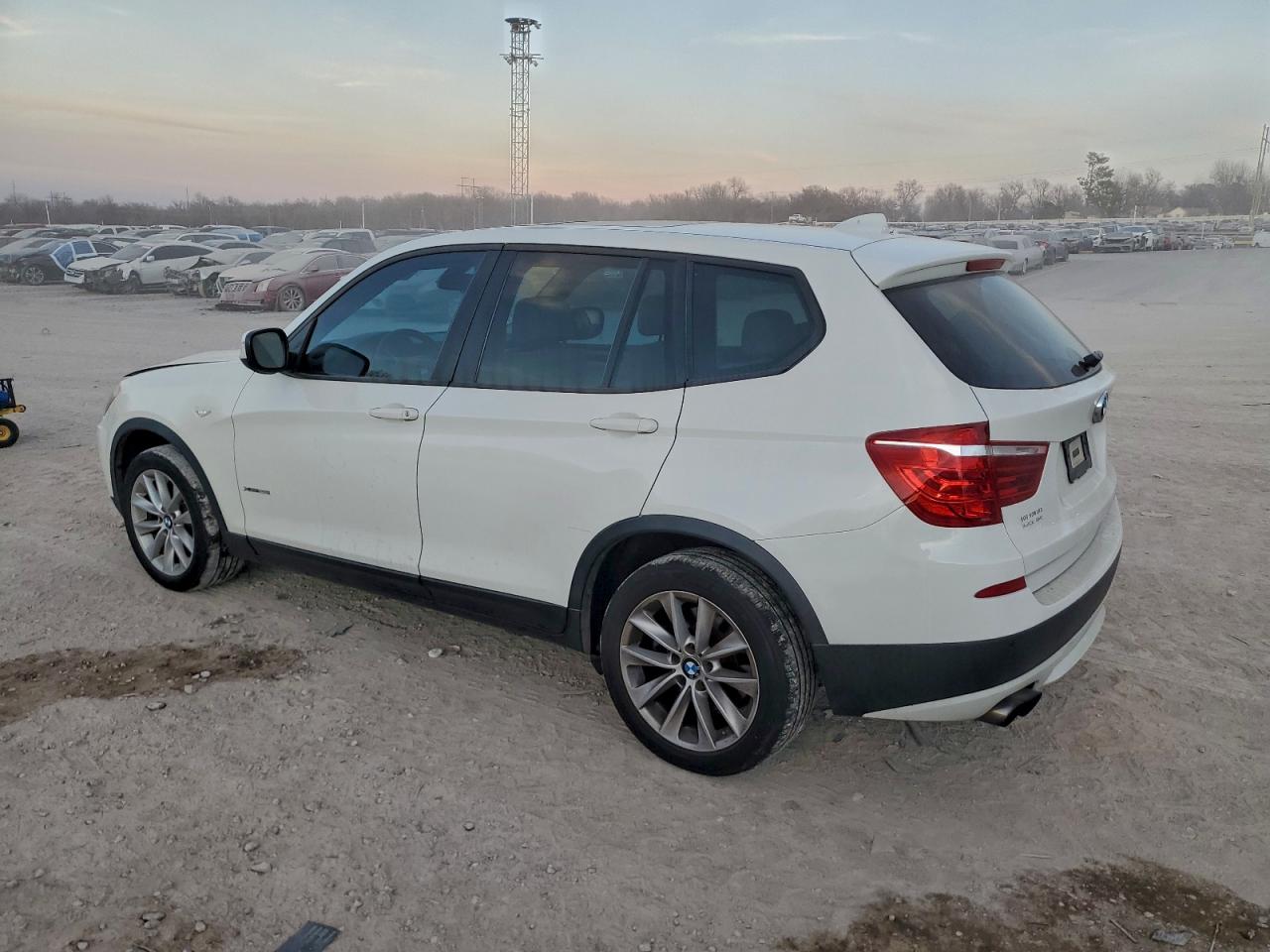 2013 BMW X3 XDRIVE28I photo 2