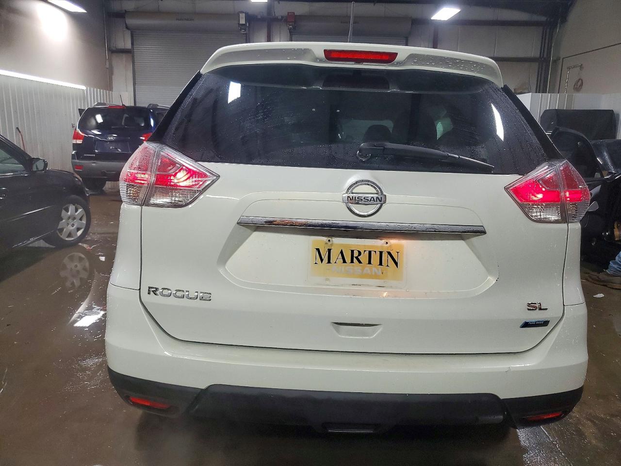2014 NISSAN ROGUE S photo 6