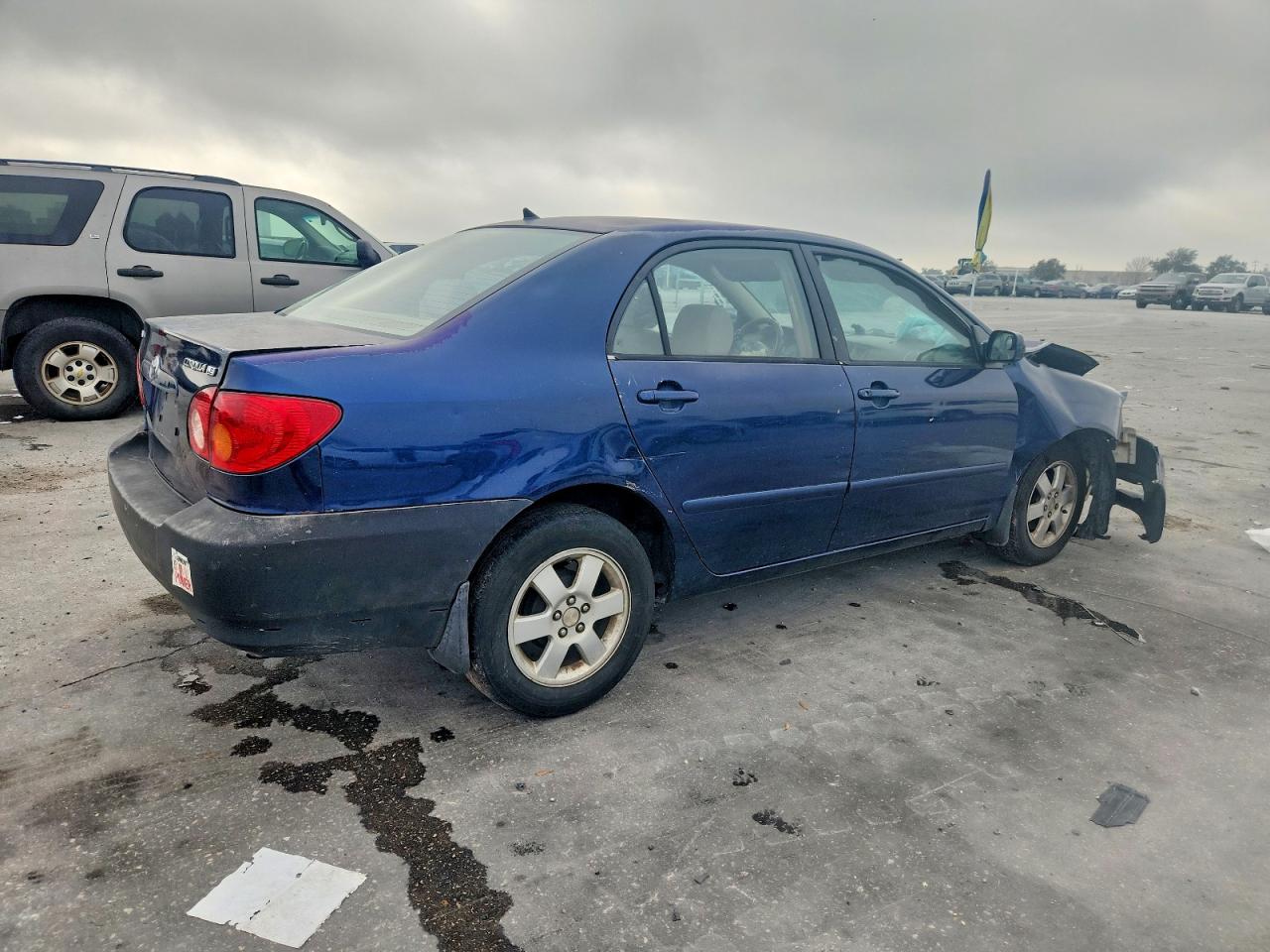 2004 TOYOTA COROLLA CE photo 3