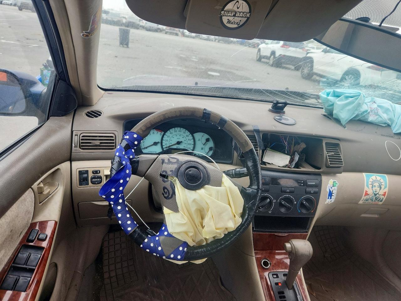 2004 TOYOTA COROLLA CE photo 9
