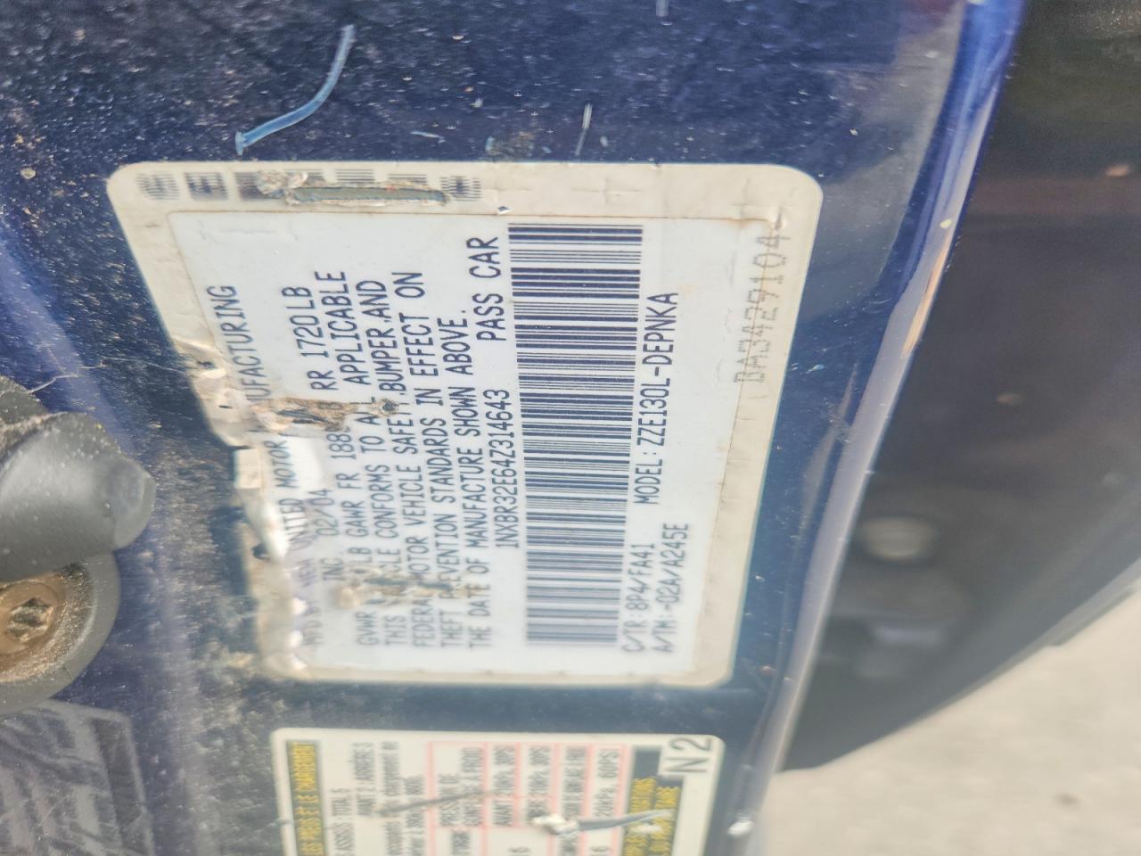2004 TOYOTA COROLLA CE photo 12