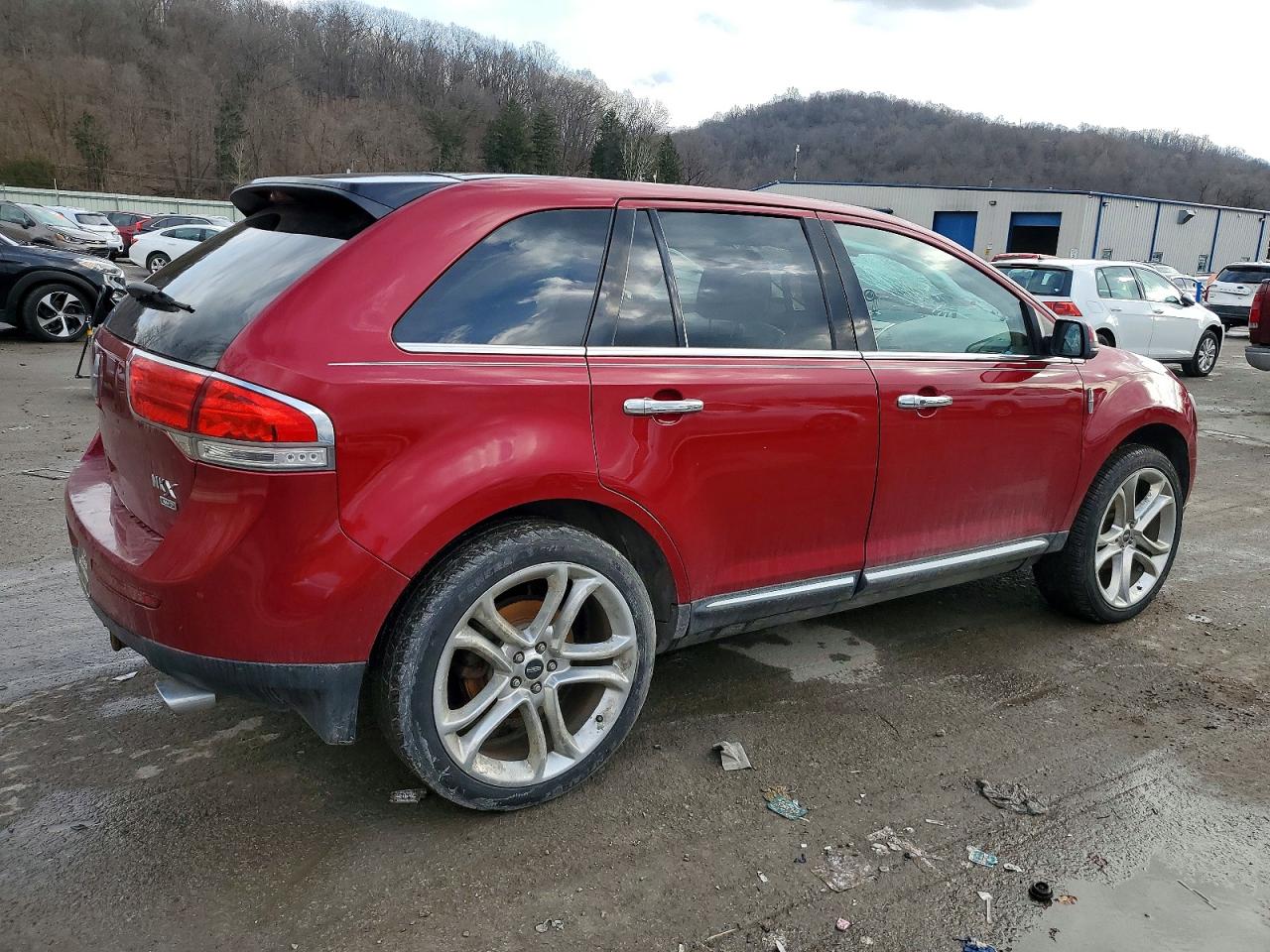 2013 LINCOLN TOWNHOUSE MKX photo 3