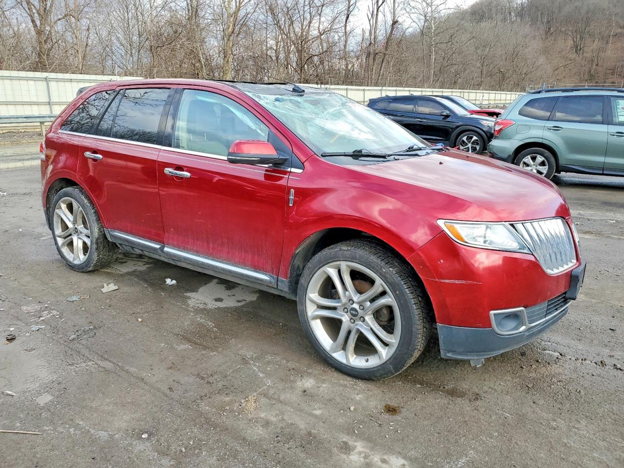 2013 LINCOLN TOWNHOUSE MKX photo 4