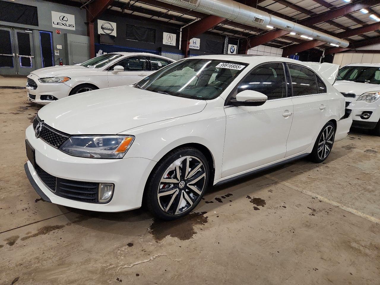 2013 VOLKSWAGEN JETTA