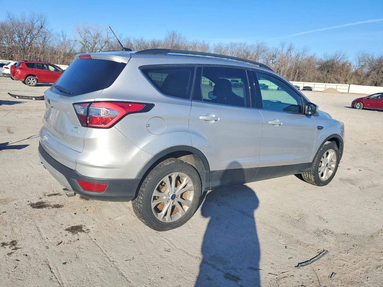 2017 FORD ESCAPE SE photo 3