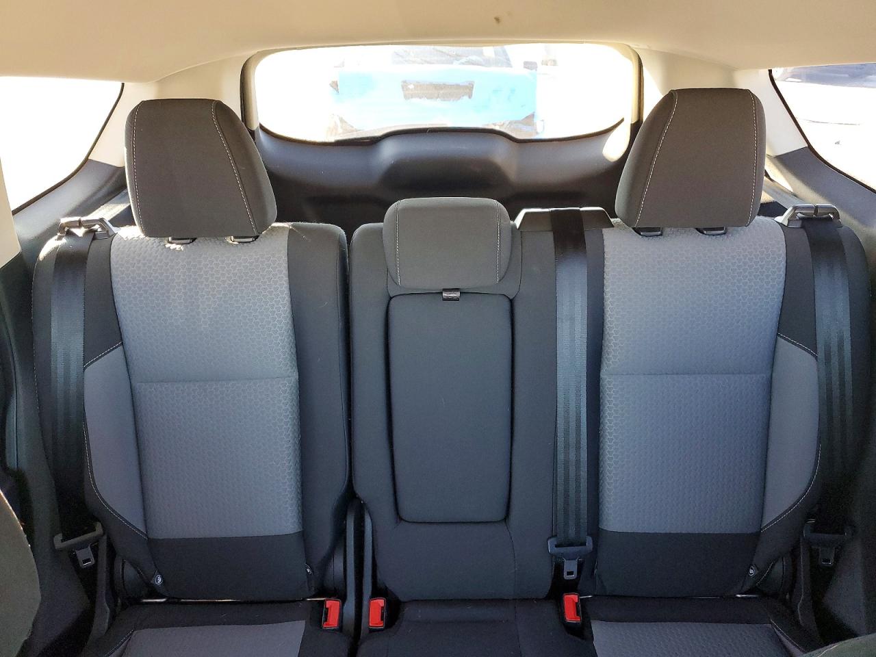 2017 FORD ESCAPE SE photo 10