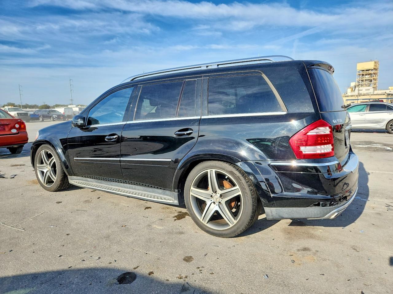 2011 MERCEDES-BENZ GL 550 4MATIC photo 2