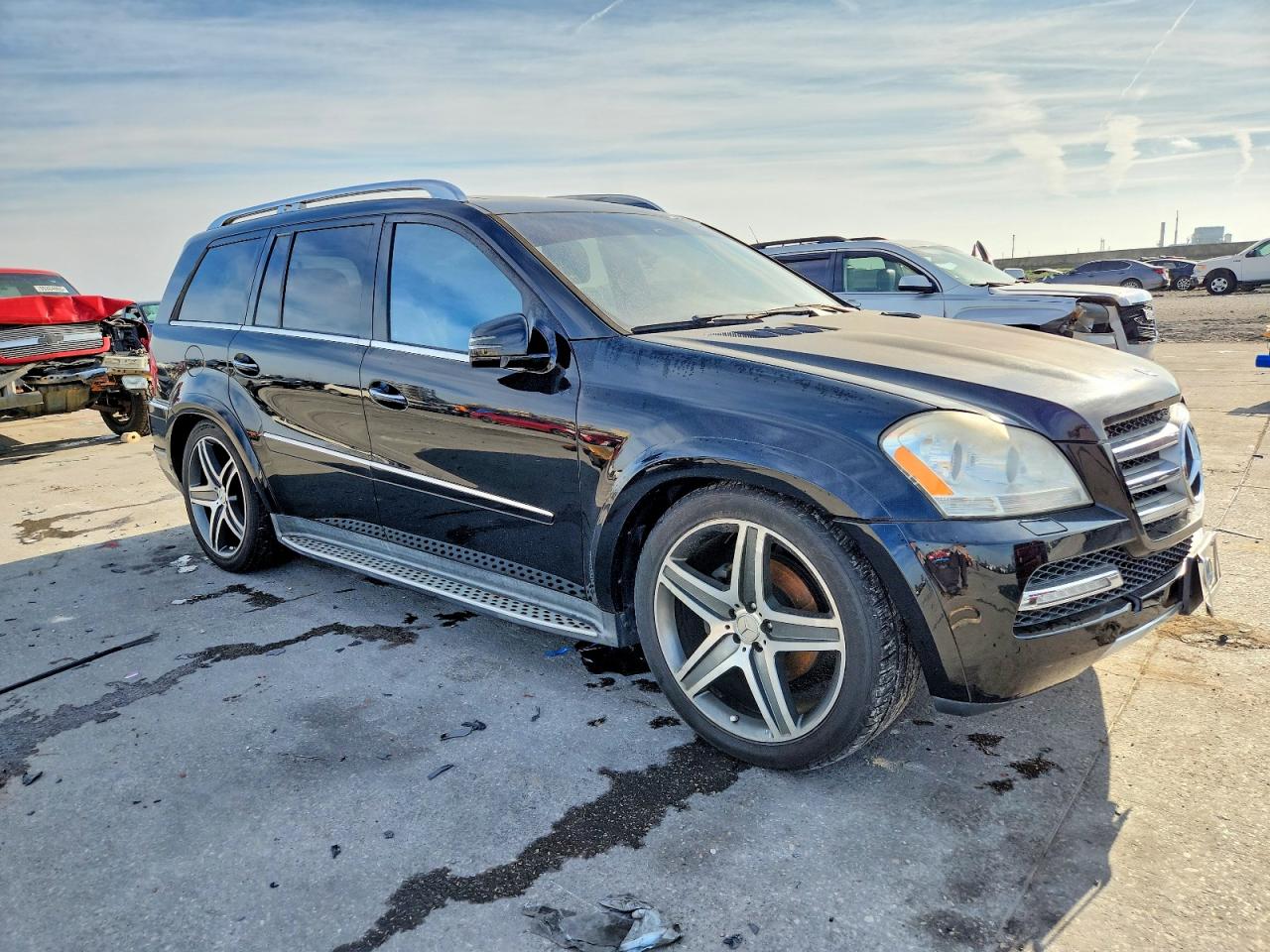 2011 MERCEDES-BENZ GL 550 4MATIC photo 4