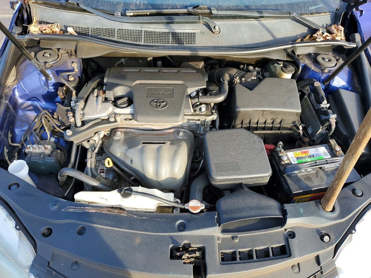 2016 TOYOTA CAMRY LE photo 11