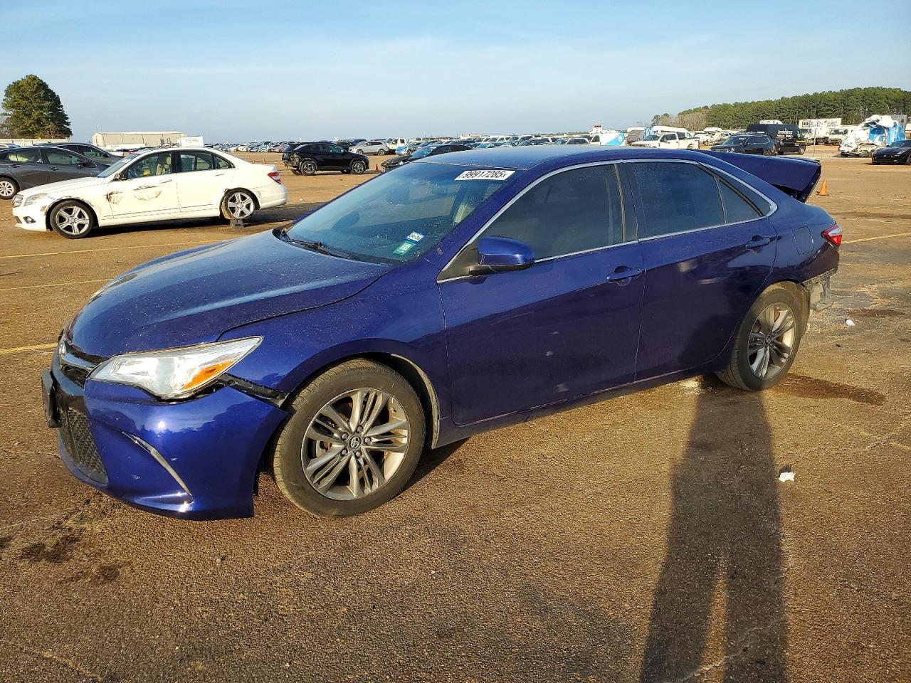 2016 TOYOTA CAMRY