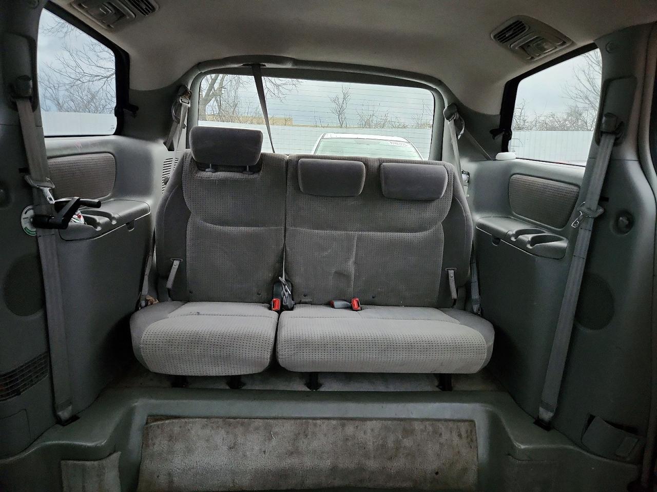 2006 TOYOTA SIENNA CE photo 10