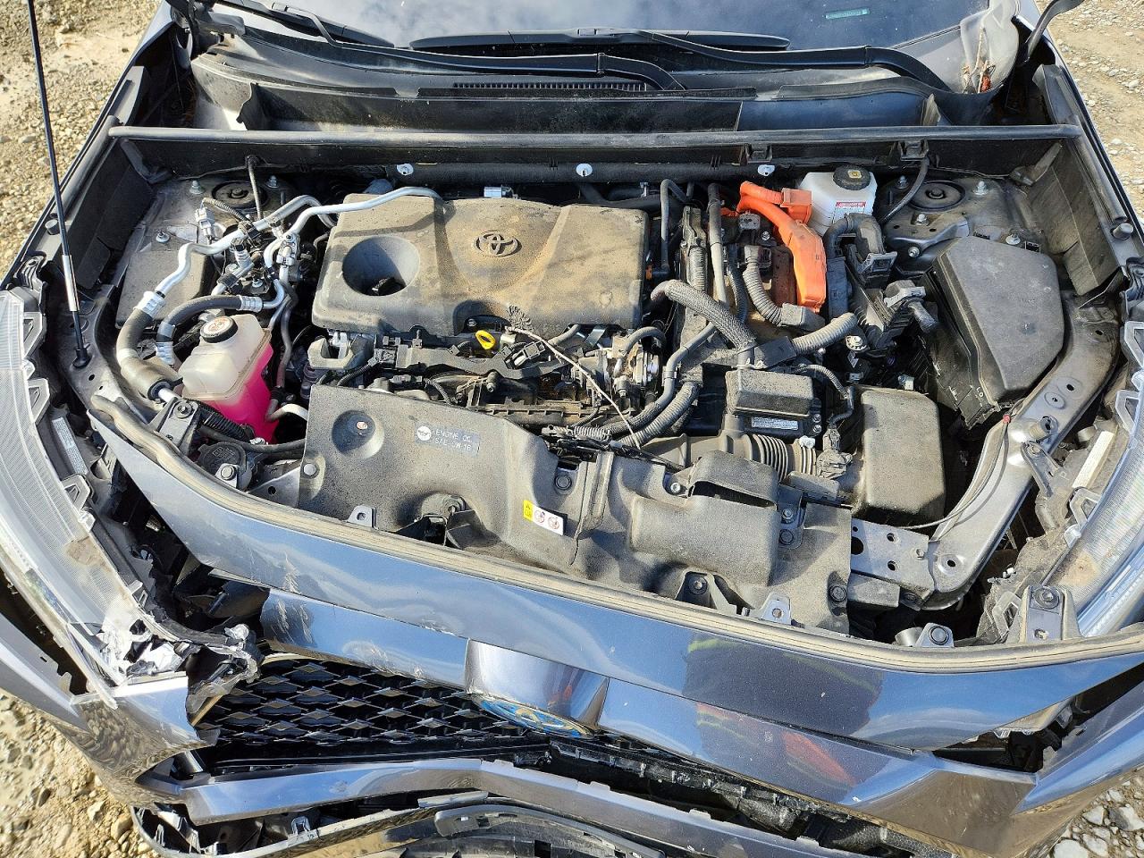 2022 TOYOTA RAV4 PRIME SE photo 12
