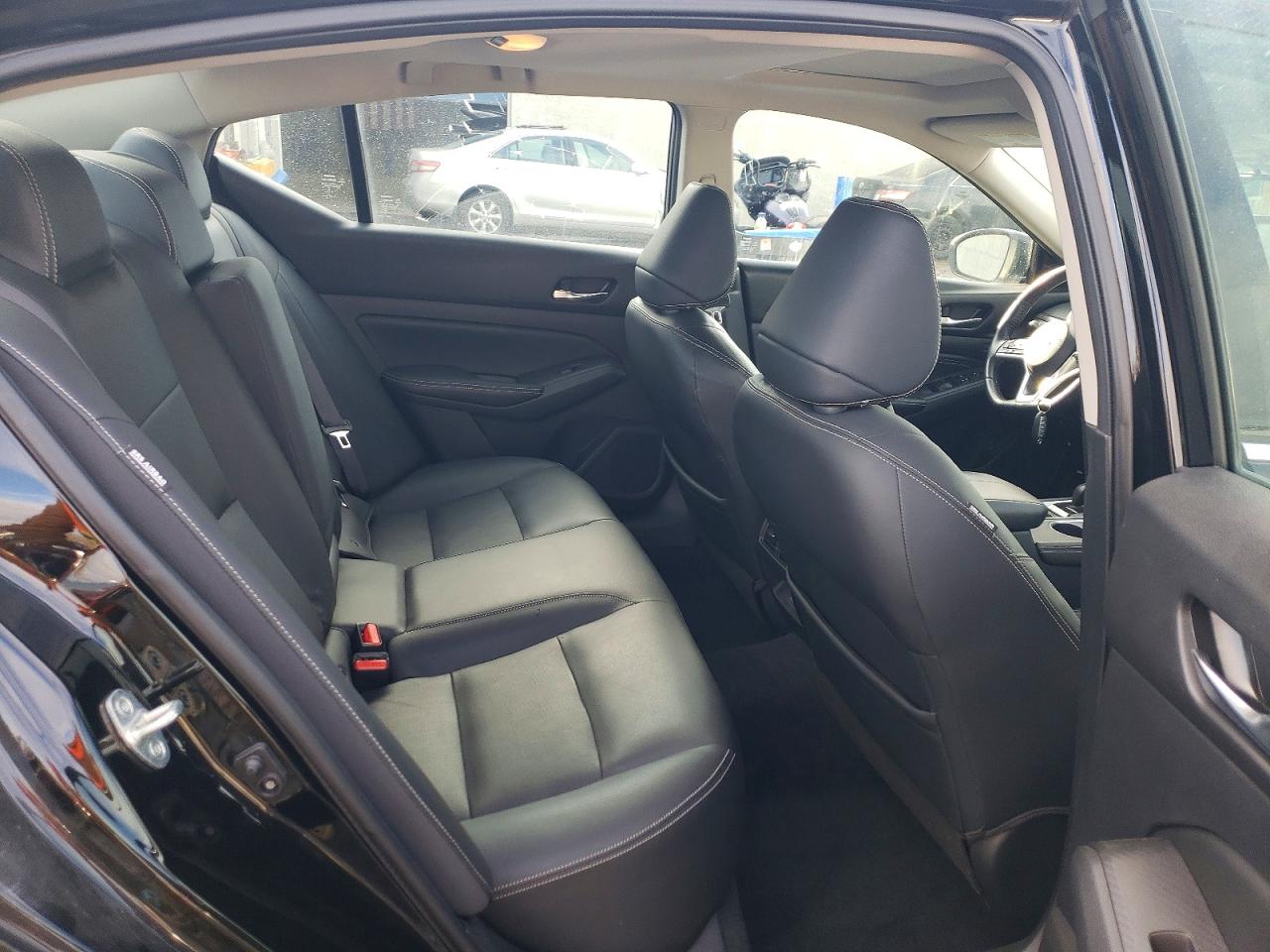 2019 NISSAN ALTIMA PLATINUM photo 10