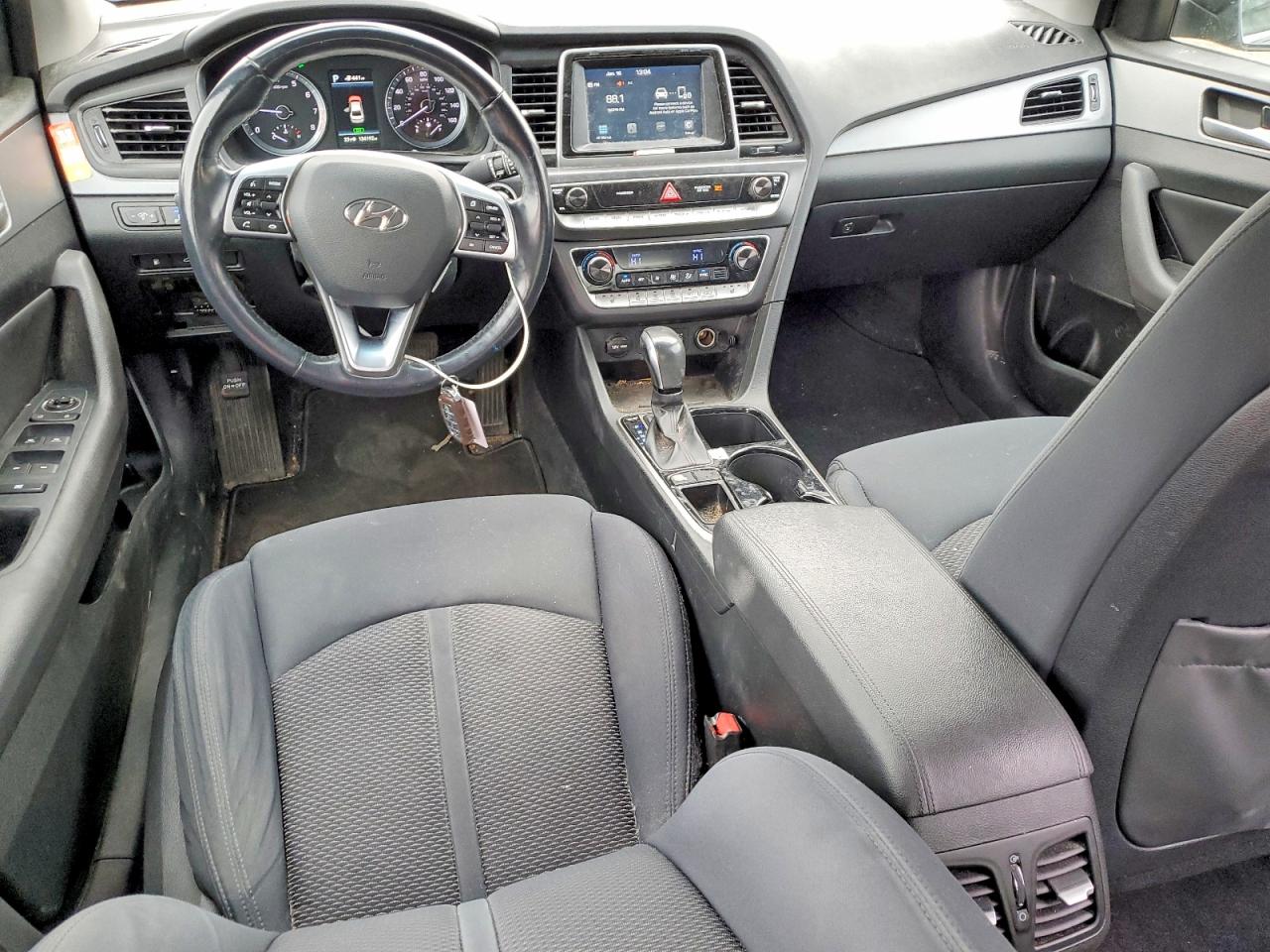 2018 HYUNDAI SONATA SPORT photo 8