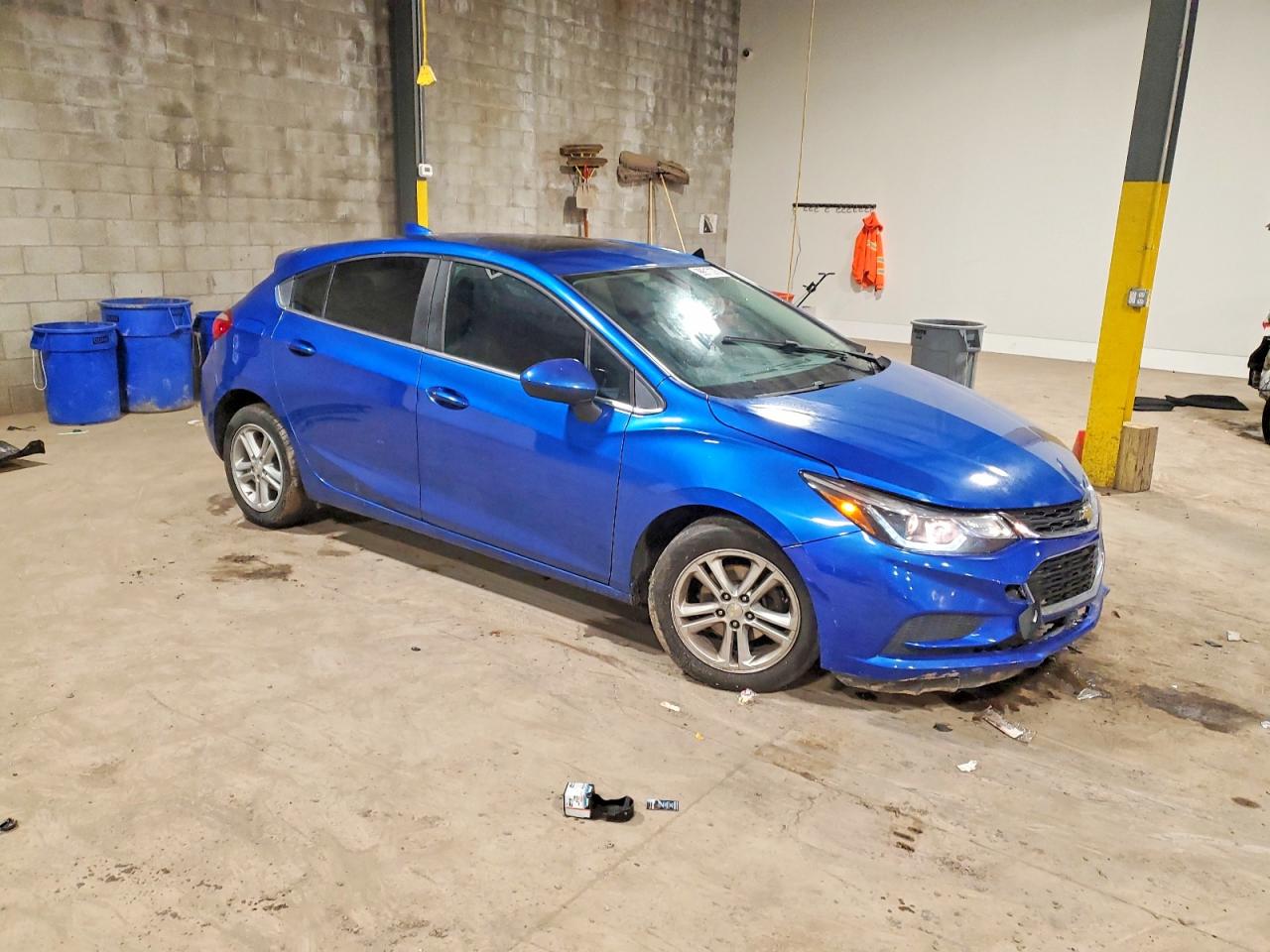 2017 CHEVROLET CRUZE LT photo 4
