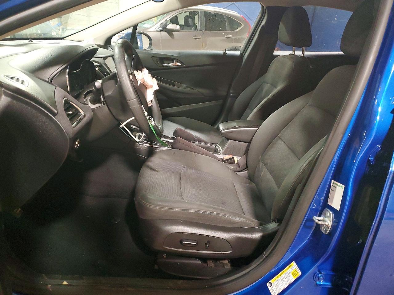 2017 CHEVROLET CRUZE LT photo 7