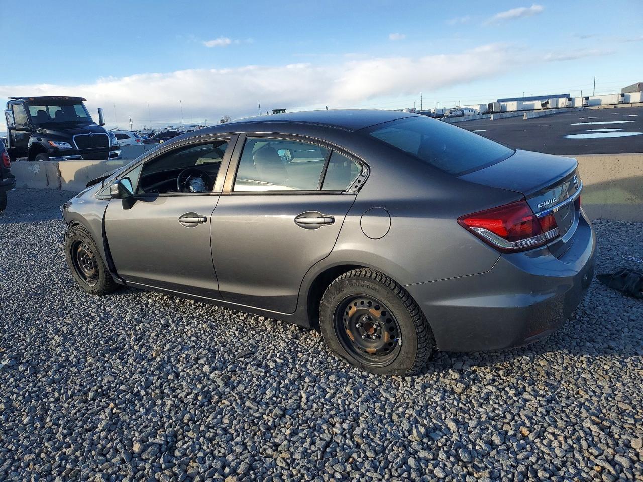 2013 HONDA CIVIC LX photo 2