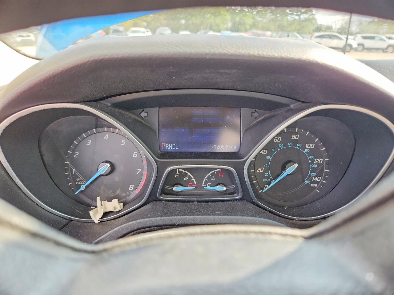 2014 FORD FOCUS SE photo 9