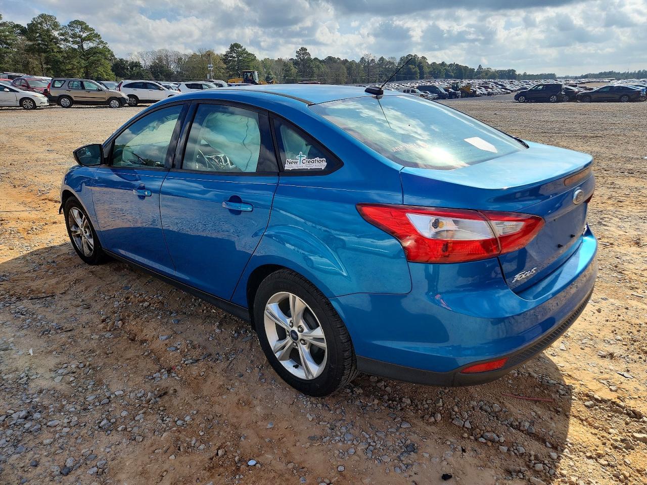 2014 FORD FOCUS SE photo 2