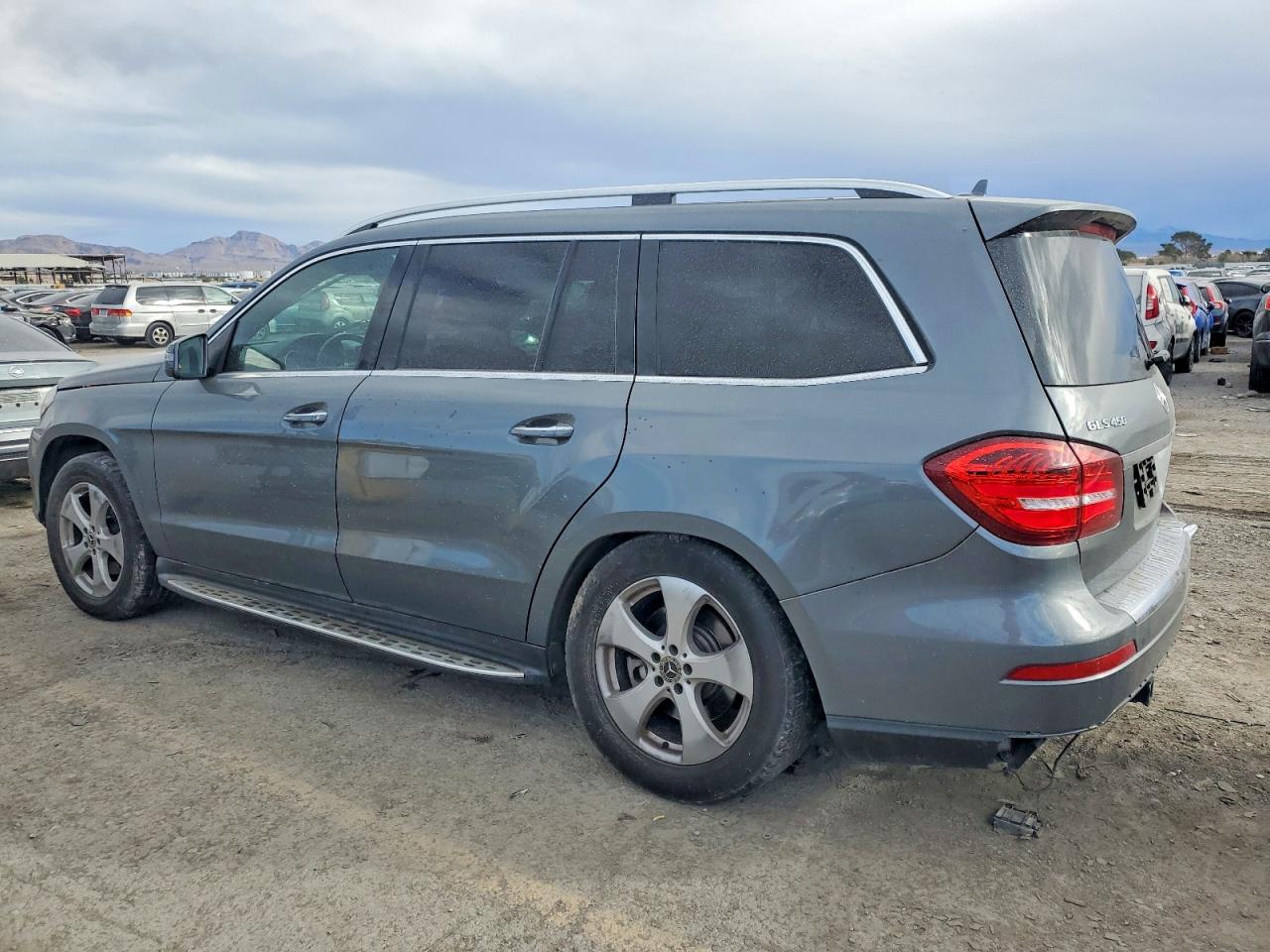 2017 MERCEDES-BENZ GLS 450 4MATIC photo 2