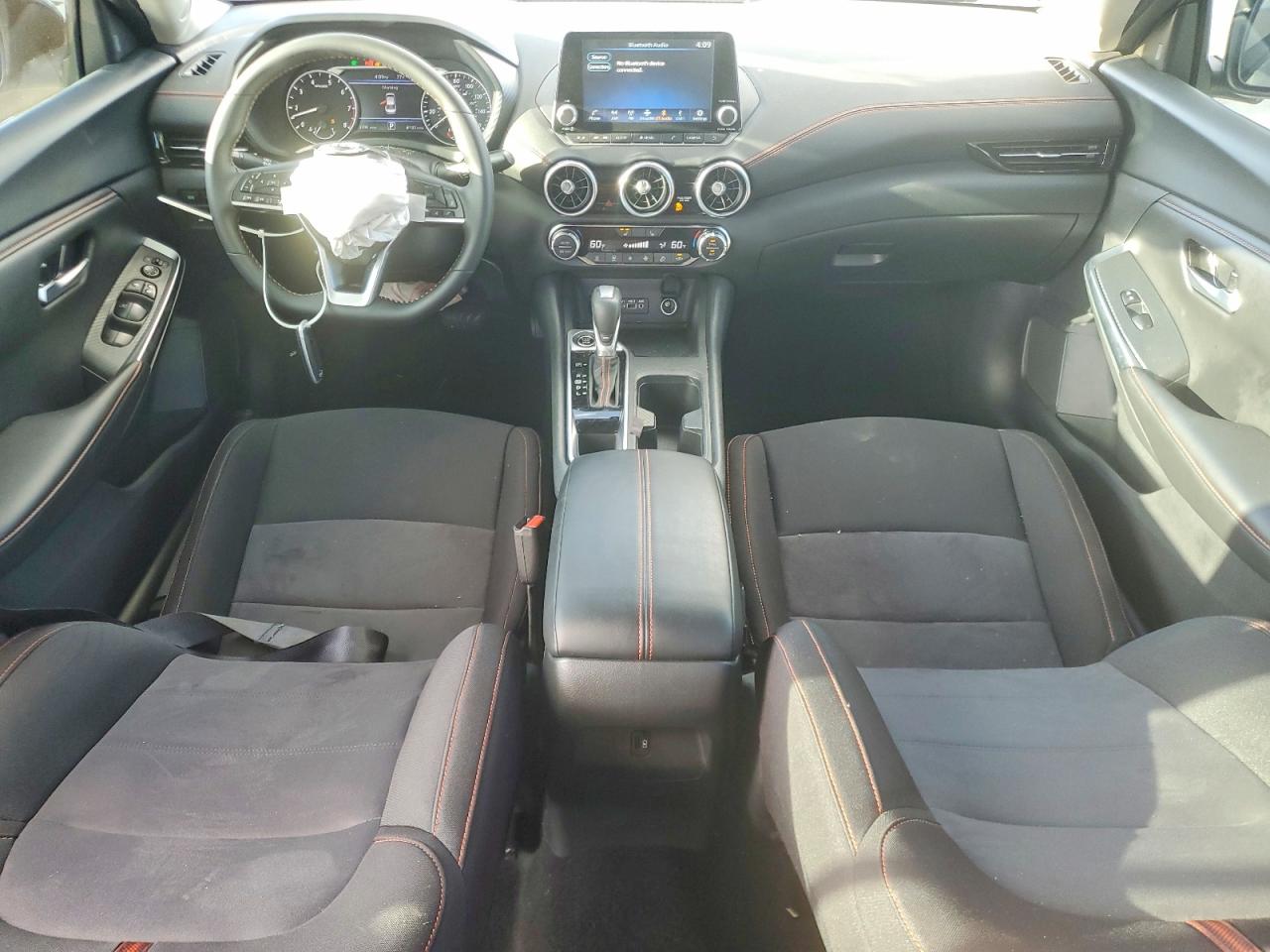 2025 NISSAN SENTRA SR photo 8