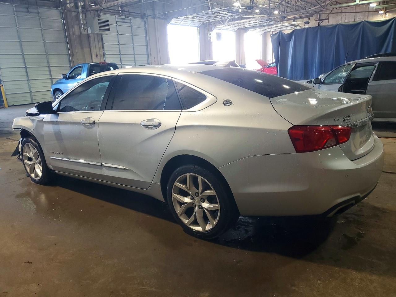 2018 CHEVROLET IMPALA PREMIER photo 2