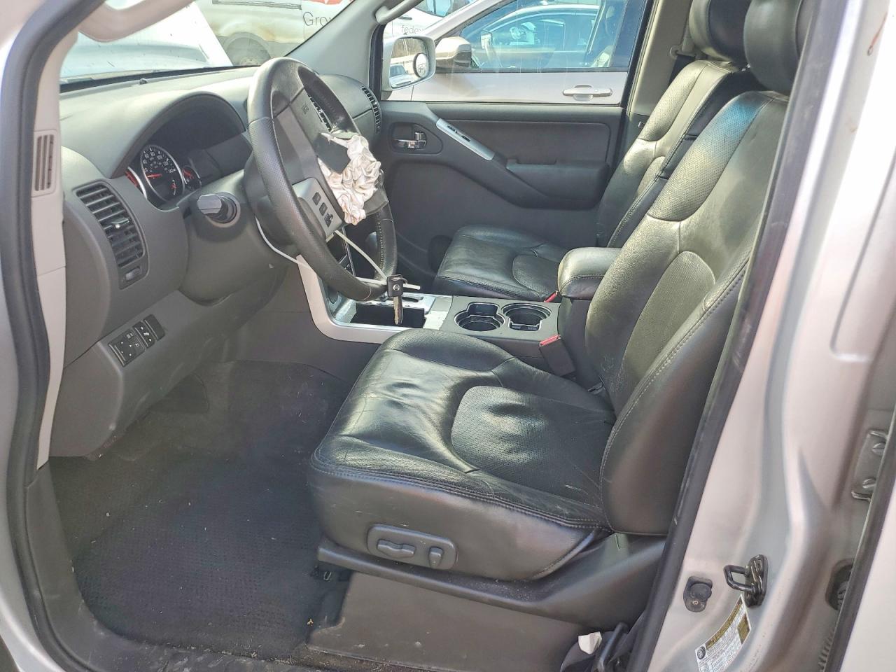2008 NISSAN PATHFINDER S photo 7