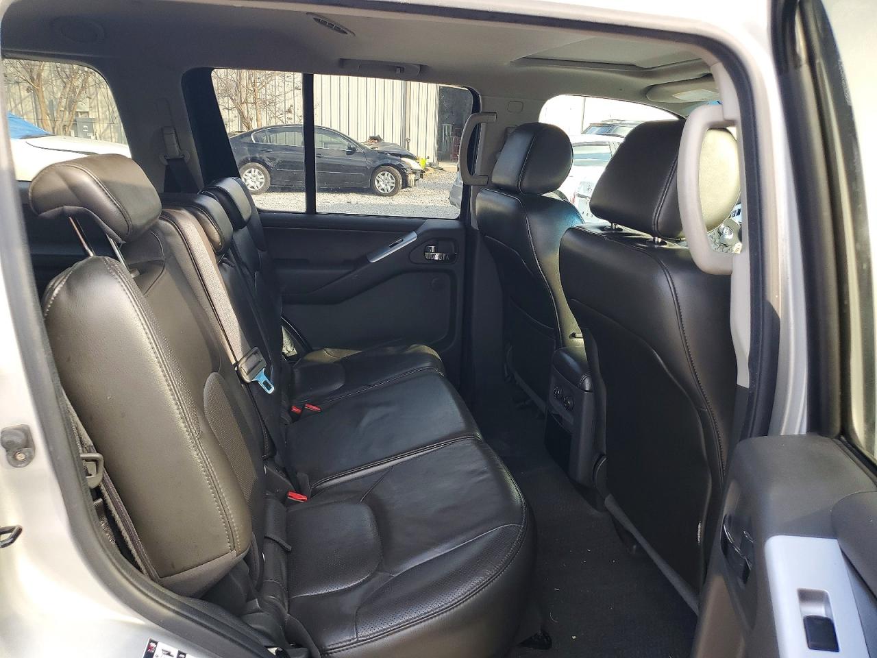 2008 NISSAN PATHFINDER S photo 11